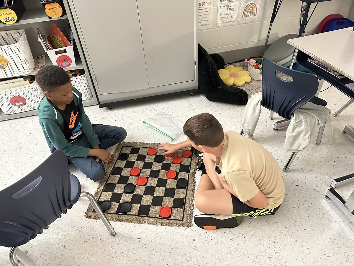 CEStingrays's tweet image. Our first Drop Everything and Play Day of this school year was so fun! Great to see turn taking, teamwork, following directions, and fun! #ceproud