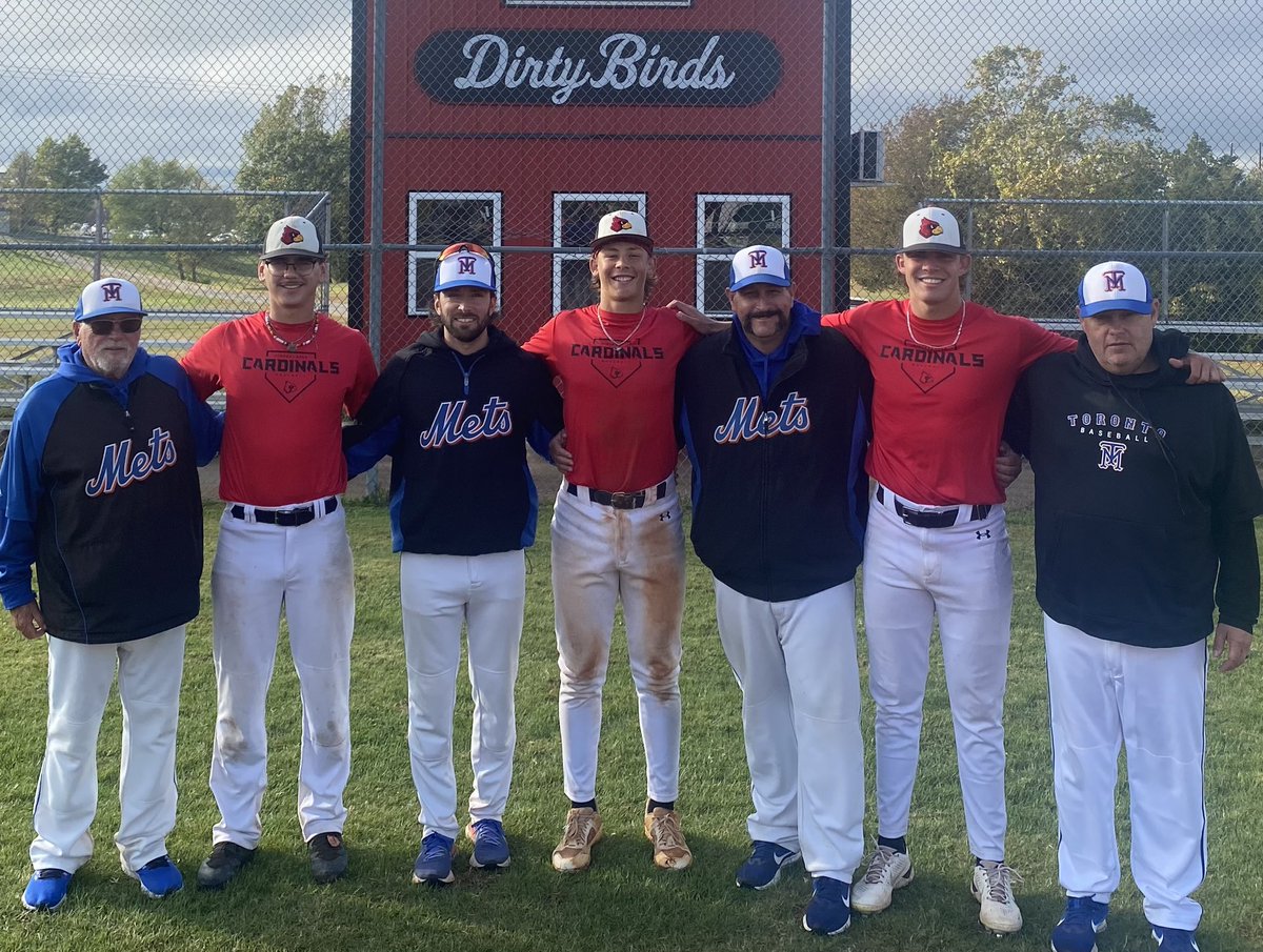 TorontoMets's tweet photo. That’s a wrap on day 8 of the 2023 Toronto Mets Fall trip at @CardinalsMAC with alumni @thecalebwalker1 @mattvanny13 @32Jackcohen 

Thanks to our guy @JordanSThompson for taking care of us as always. 

#metsfalltrip2023 https://t.co/6TDYbo2SwQ