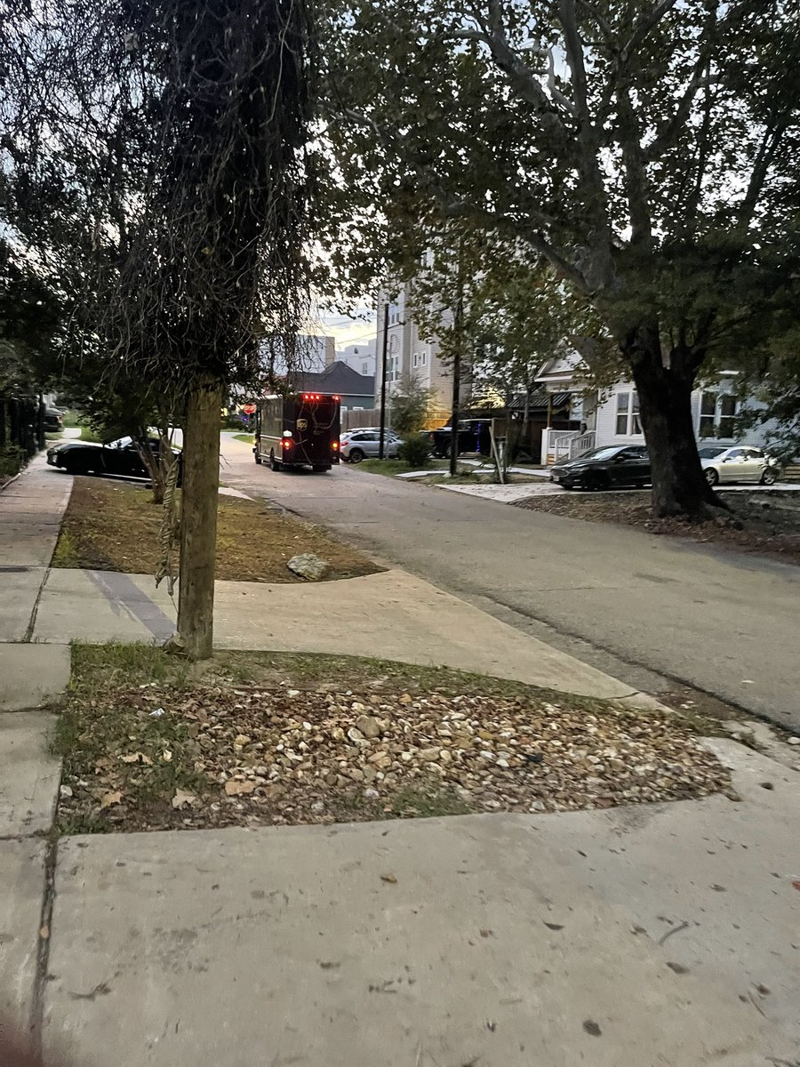Just had the worst service with #UPS.  UPS driver rang my bell and when I came out she was getting back into her truck. I called out to her but he ignored me, hurried into the truck and drove of fast on a residential street..I sure would like my package…