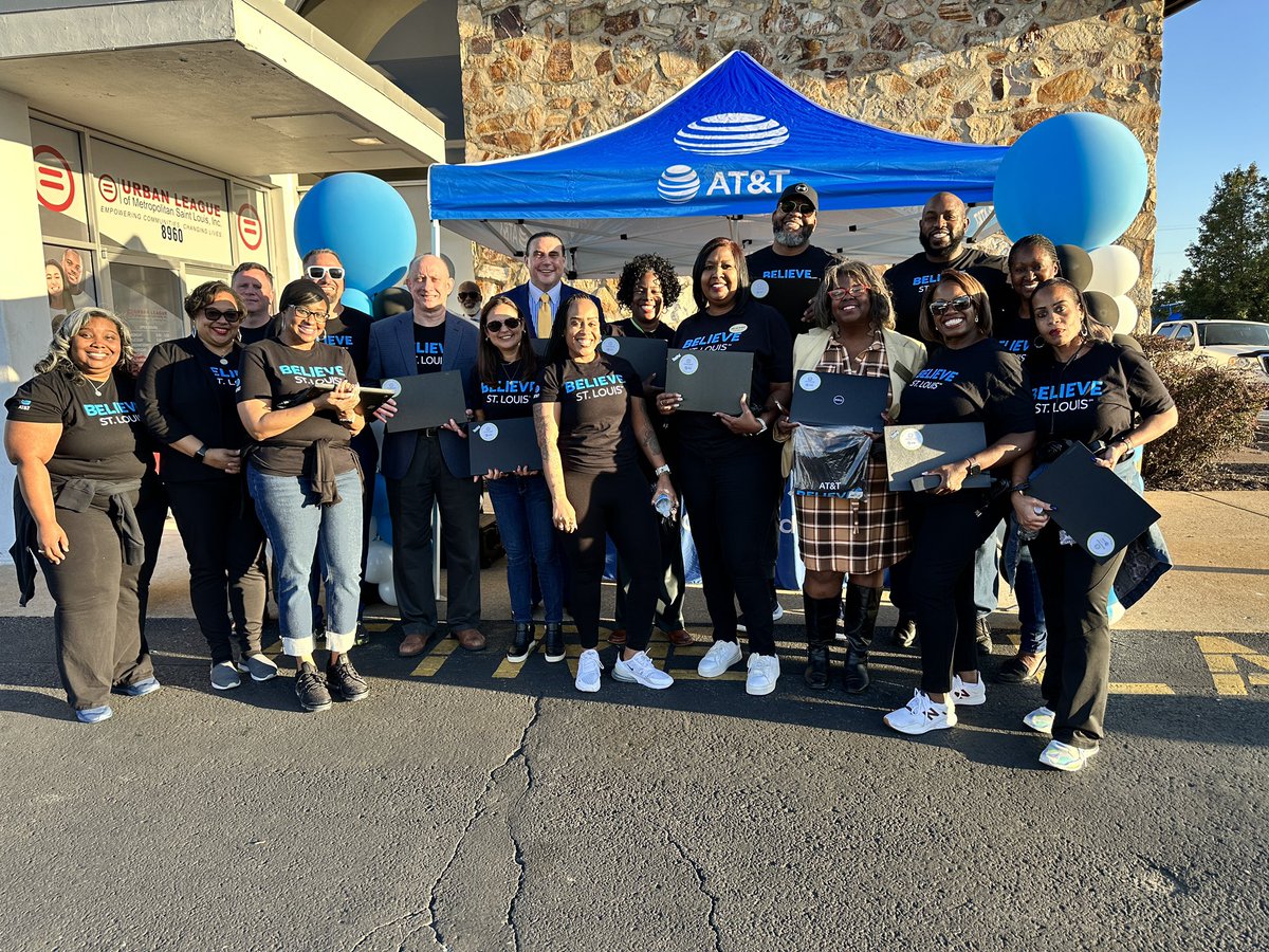 We launched the 30th <a href="/ATT/">AT&T</a> Connected Learning Center (CLC) in partnership with <a href="/ulstl/">ulstl</a> this week. The CLC will provide free access to a range of digital resources for students and families. Thanks to <a href="/MMULSTL/">Michael P. McMillan</a> <a href="/JasonHallSTL/">Jason Hall</a> and <a href="/MarlanHardie/">Marlan Hardie</a> for helping. #ATTImpact #BelieveSTL