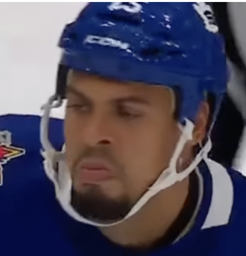HockeyJunkieYT's tweet photo. So let me get this straight.. 
- Reaves flexes in front of fans before puck drop,
- Hits Guhle right on the numbers,
- Gets tossed around by a guy 13 years younger,
- Complains that he was jumped..
Honestly, you can't make this shit up. 
#GoHabsGo https://t.co/T7SCkyQfGz