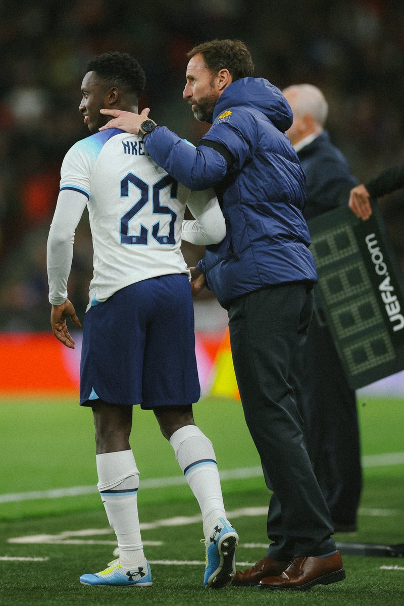 EddieNketiah9's tweet photo. England debut at Wembley, thank you God 🏴󠁧󠁢󠁥󠁮󠁧󠁿🙏🏾 @England https://t.co/31S3gIhLyZ