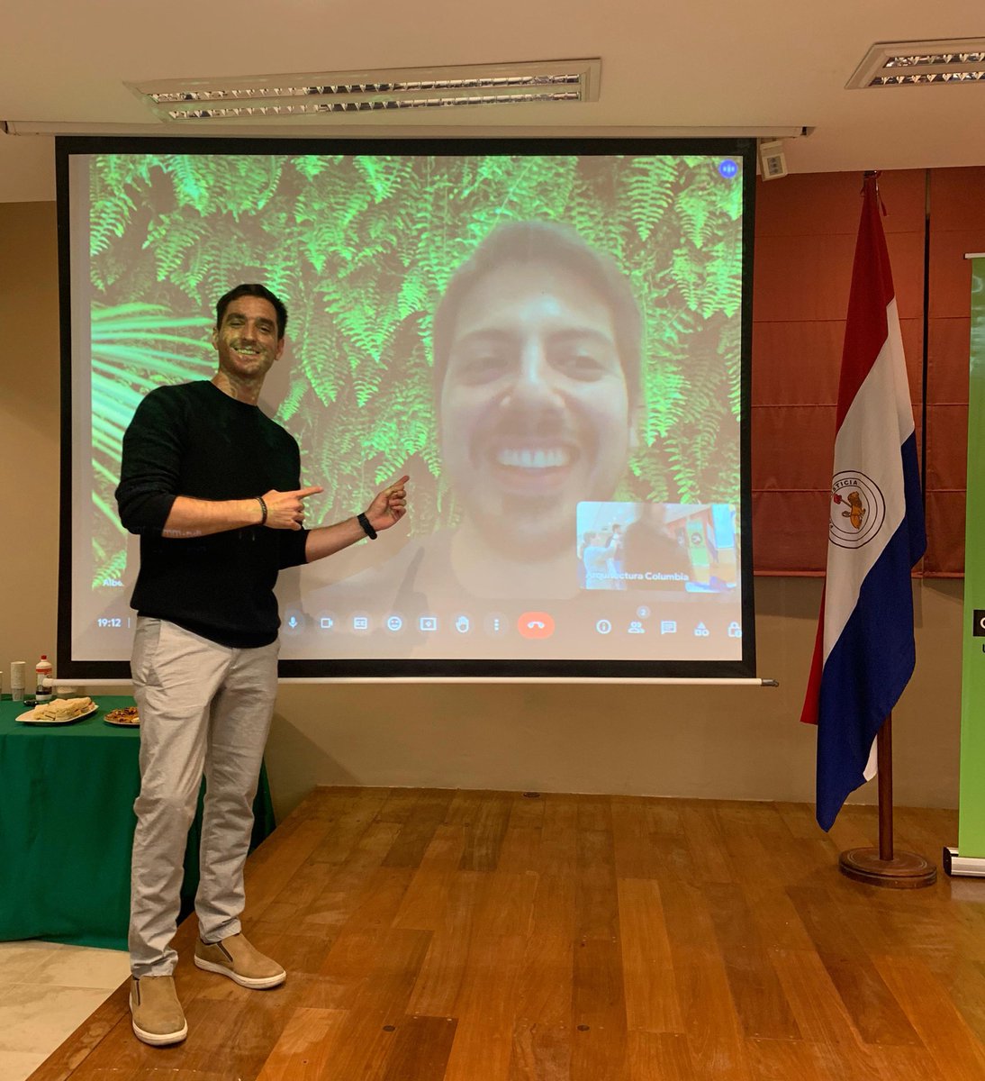 Upgreen Jardines Verticales tweet media