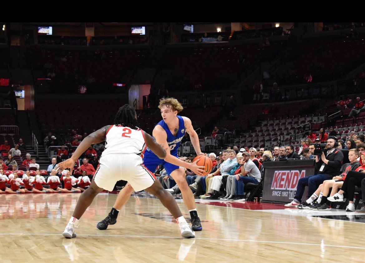 SwordsMBB's tweet photo. Congrats to our guy @BradenOlsen7 for signing his first contract in the top league in Tbilisi, Georgia 🇬🇪 #ProSwords https://t.co/G53mvBO7Uw