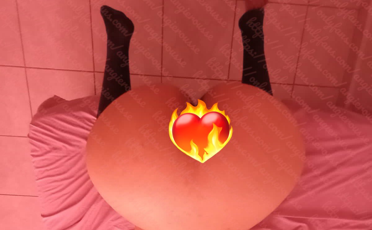 AnRouGieSse's tweet photo. Siempre he sido una persona de gran corazón 🥺 https://t.co/n1dqOG9cnU