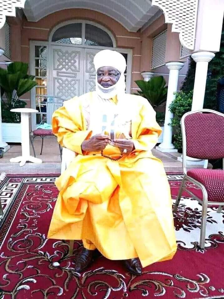 TheCameroonianZ's tweet photo. Le patriarche Alhadji Mohamadou Abbo Ousmanou (#AMAO) s'en est allé. 💔
Il est décédé ce vendredi en Turquie.
🌿🌿🌿 https://t.co/eUBdSP3B16