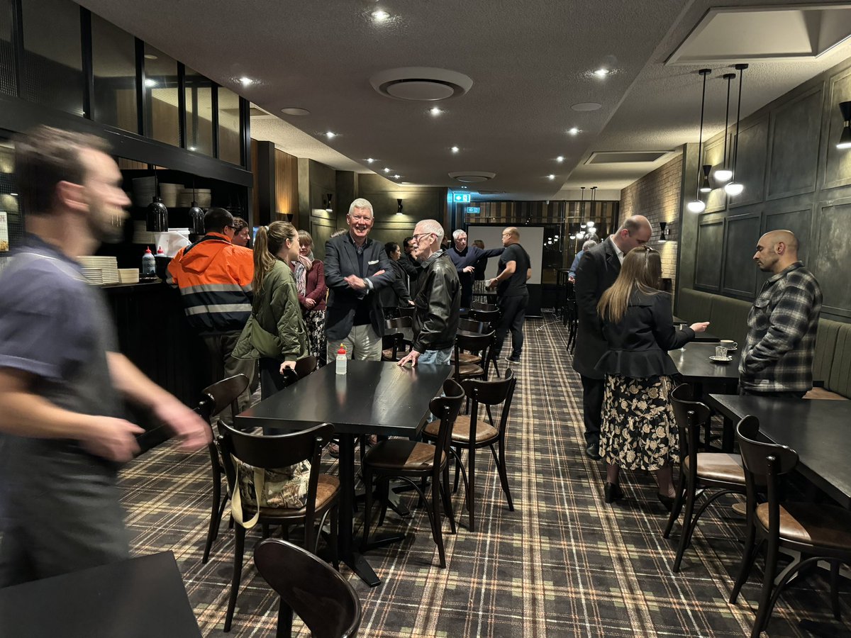 Vaxman80's tweet photo. Another great turnout for October’s #GodAndBeer event, with those on hand to listen to Professor John Haldane of Australian Catholic University discuss some of his ideas on how to fix Catholic education so that more students will continue to practise the Catholic Faith. https://t.co/zZVvtpJjPM