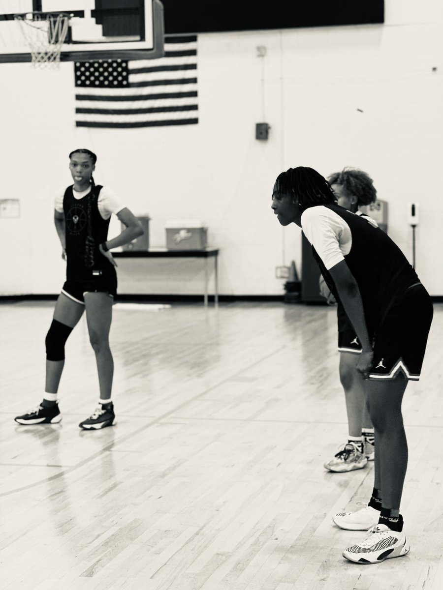 waynec0le's tweet photo. #HowardWBB🔒 https://t.co/Q1D7C3rOJW