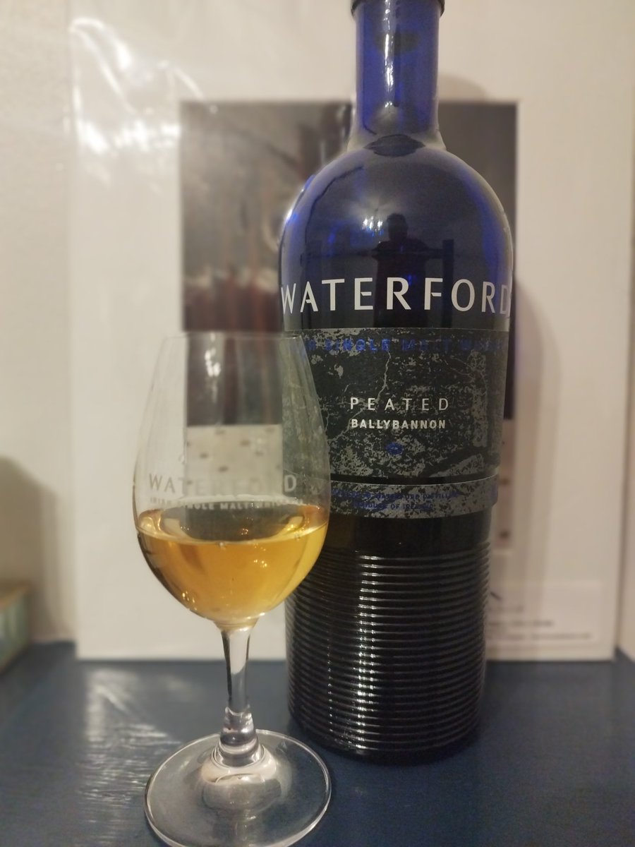 conorohare91's tweet photo. #fridaynightsips #fridaynightdram with @WaterfordWhisky 

A great peated whiskey

Irish peat
Irish malt
Irish water 

A unique whisky

#irishwhiskey #singlemalt #peatedwhiskey #peat #terrior https://t.co/W8JCL9m30E