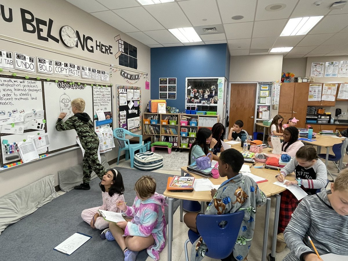 Mrs. Brond tweet media