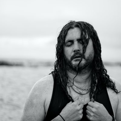 cmaclachlan84's tweet photo. #NewProfilePic #photoshoot 
#coolasice 

New website coming soon… https://t.co/IZDx5sJOG7