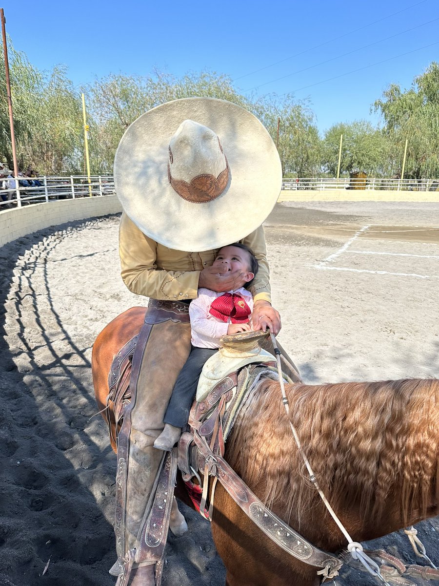 Mi charro, mi mejor gallo🔥👊🏻 

#RNS⚜️