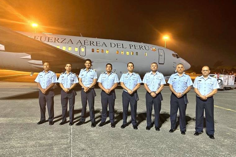 DiarioElPeruano's tweet photo. El @MindefPeru informó que el avión presidencial está listo y preparado para partir desde Roma (Italia) hacia Tel Aviv (Israel), con la finalidad de trasladar a los peruanos que se quedaron varados.  

👉 https://t.co/VNySNLjsNA https://t.co/xm7vhMSew8