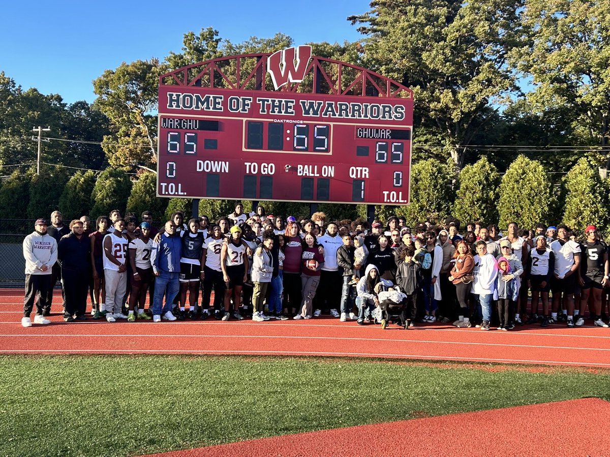 WHSFootballCT's tweet photo. BIG TEXAS FOREVER! #LL65 #Forever65 #FamilyFirst https://t.co/Zfr4dfK14J