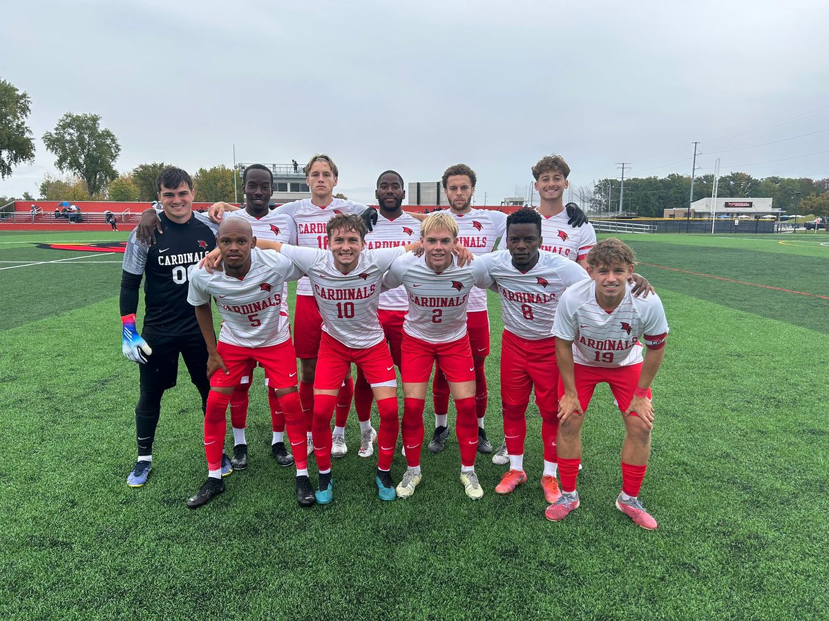 Starting XI in 3-2 win vs NMU! 

Goals from, Mzo, Elli and Jason! Assists from, AD, Mzo and Waller.

UP THE CARDS 

#SVSU #GoCards #UTC