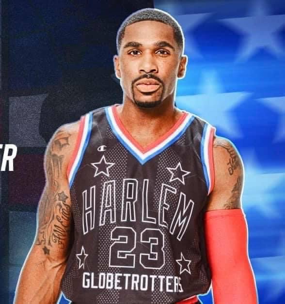 CoachDonBurgess's tweet photo. set your DVR. One of my former ⁦@CoreyLaw_23 ⁦@Globies⁩
TV show “Play it Forward” Season 2, Episode 2.  It airs tomorrow morning
 (Sat 10/14 ) at 11 am or 11:30am on NBC
This documentary. He is one of the most humbling people you would ever want to meet.⁦@HPUMBB https://t.co/gwD5XNWKDt