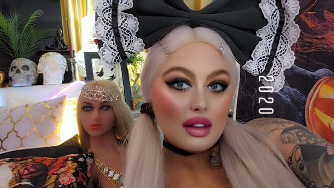 Happy #Friday13th   #Halloween2023 #halloweencostume https://t.co/zh1yMrkShc<a href="/tag/friday13th"class="tags">#Friday13th</a><a href="/tag/halloween2023"class="tags">#Halloween2023</a><a href="/tag/halloweencostume"class="tags">#halloweencostume</a>