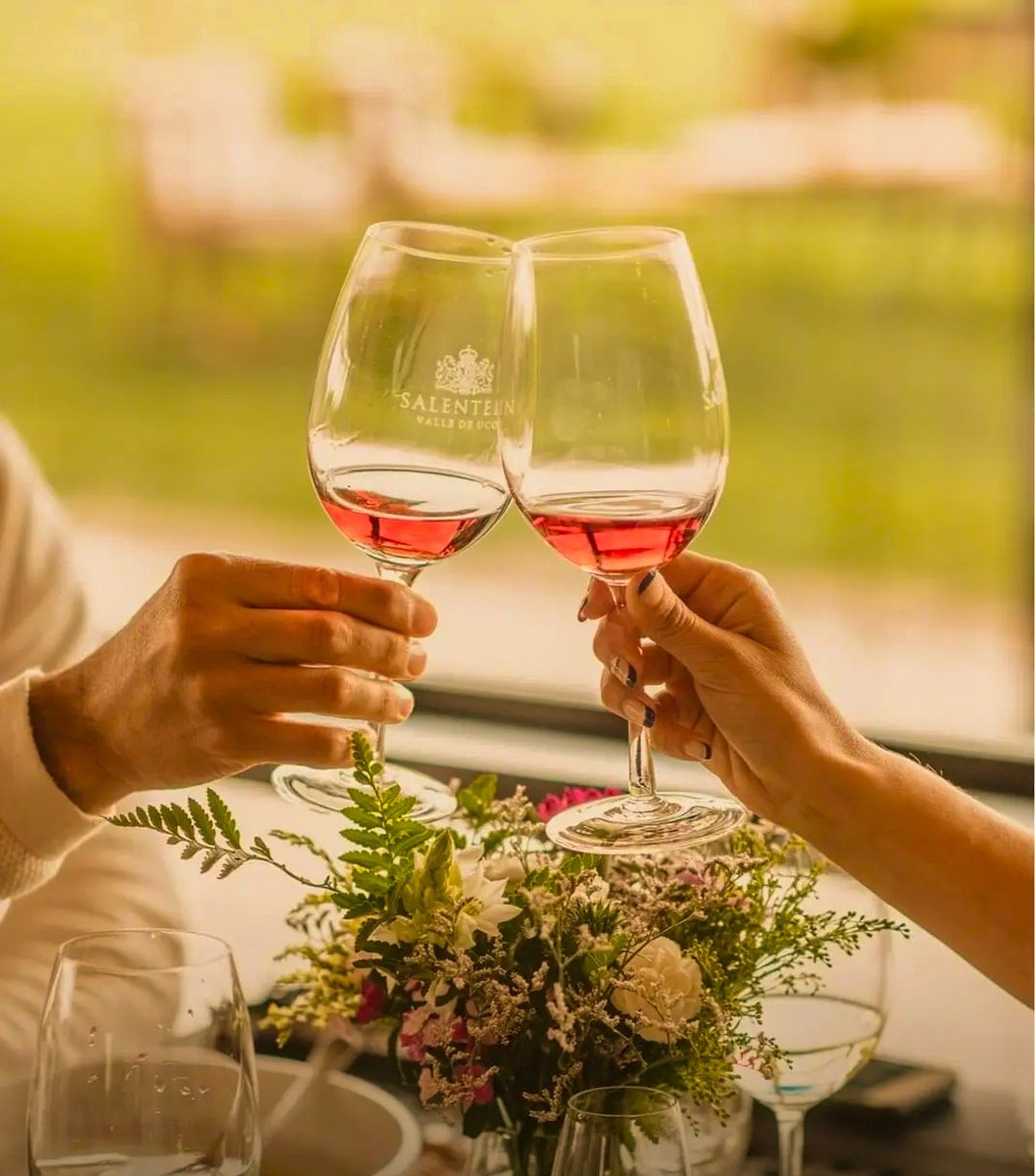 Recomendación de lectura #LetrAAS, edición 71

🔸 ”Disfrutando a fondo: el vino y sus experiencias”

En temporada alta de turismo, las bodegas ponen a punto sus propuestas.

Leé la nota acá 👉 bit.ly/TurismoVino

📲 Suscribirte al newsletter en aasommeliers.com.ar.