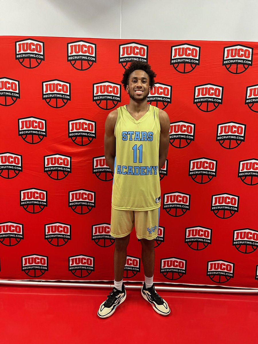 pkcpbasketball's tweet photo. Stars continue preseason w/ a 58-55 win vs well respected Pottershouse @JUCOShowcase @tyreeseph led w/ 16p, @_TylerDowns_ w/ 4 zone busting 3’s!  @Markus_Leichner controlled the point while @cairo_rivera24 was explosive from the wing! #StarsAcademy https://t.co/rhayViYlUa