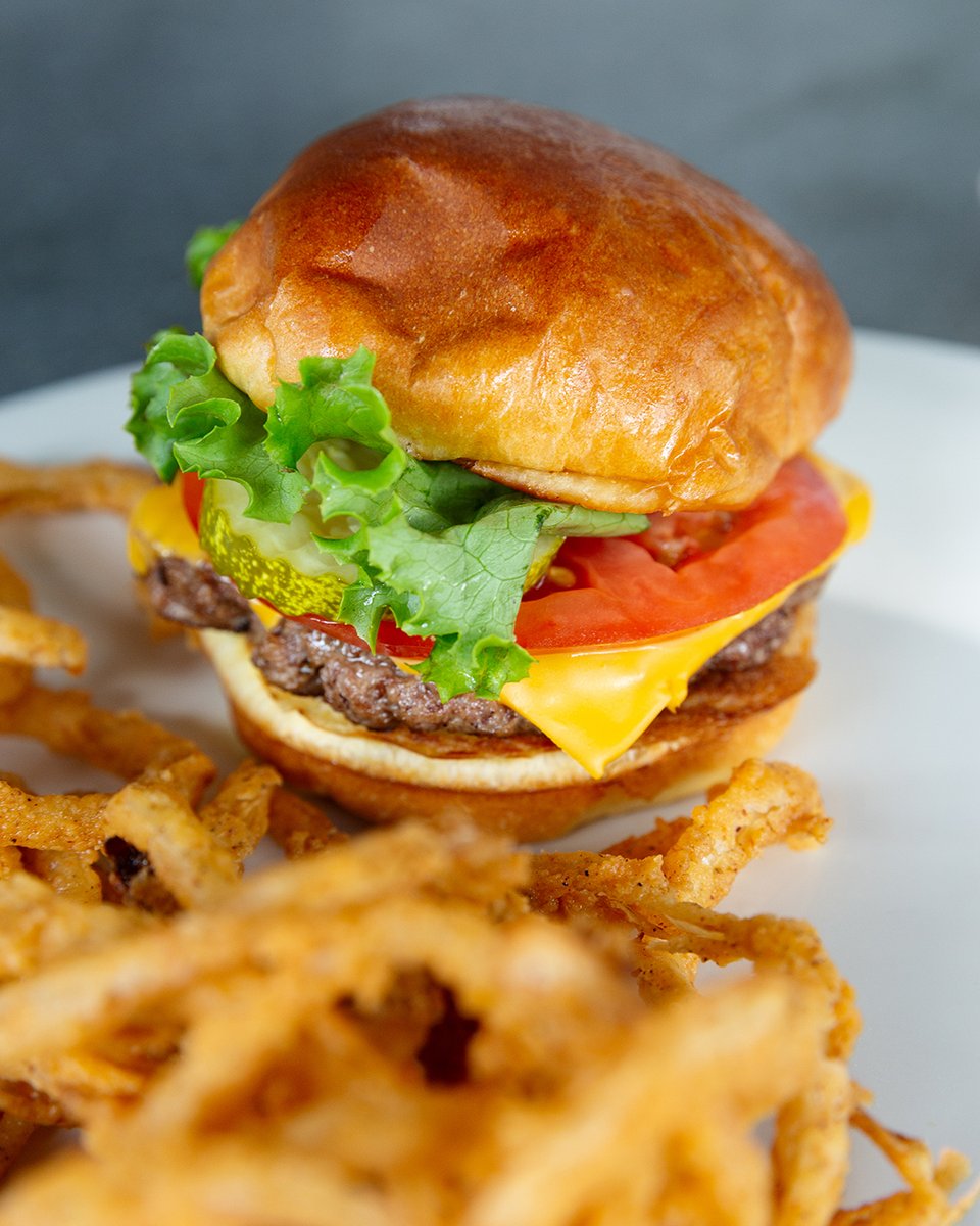 We get it! You like your burger YOUR WAY. Build Your Own Burger at Lucky's for the win. Don't forget our special toppings like a fried egg, chili, guac, and smoked bacon.