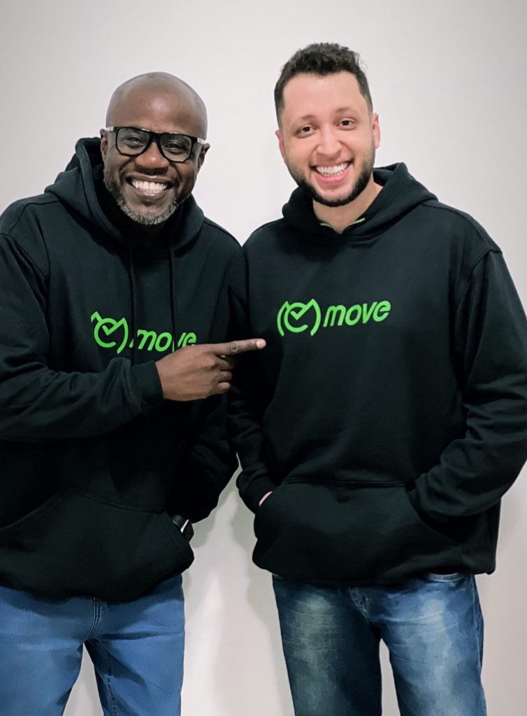 Move_app_'s tweet photo. The new Move hoodies have arrived. Who will be the first major artist to receive one? 👀 https://t.co/Q9HdPmulP9