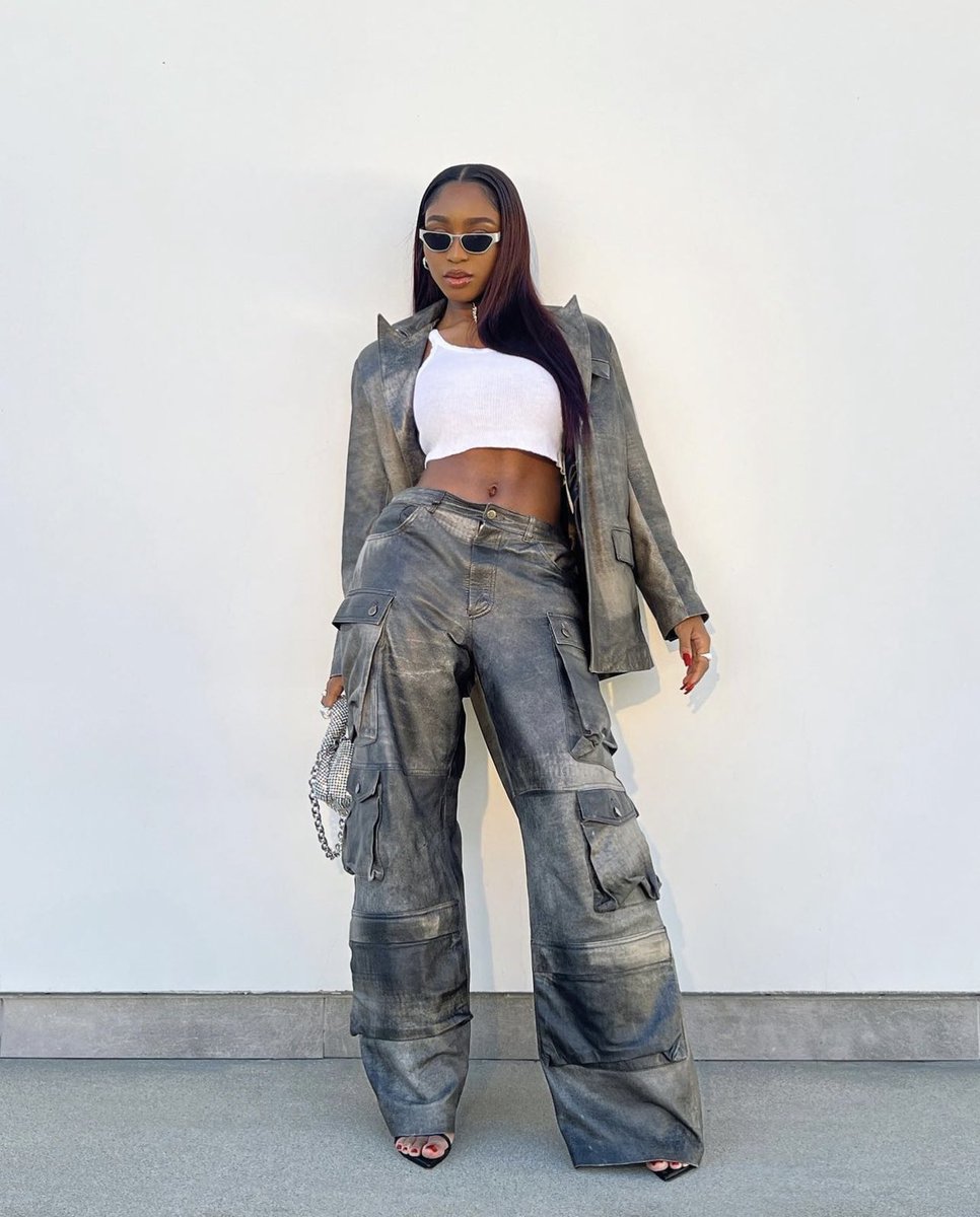 FierceI96321's tweet photo. excited for tonight 🤩 #MINOSxBENNETT https://t.co/XWQ1IQtrmy