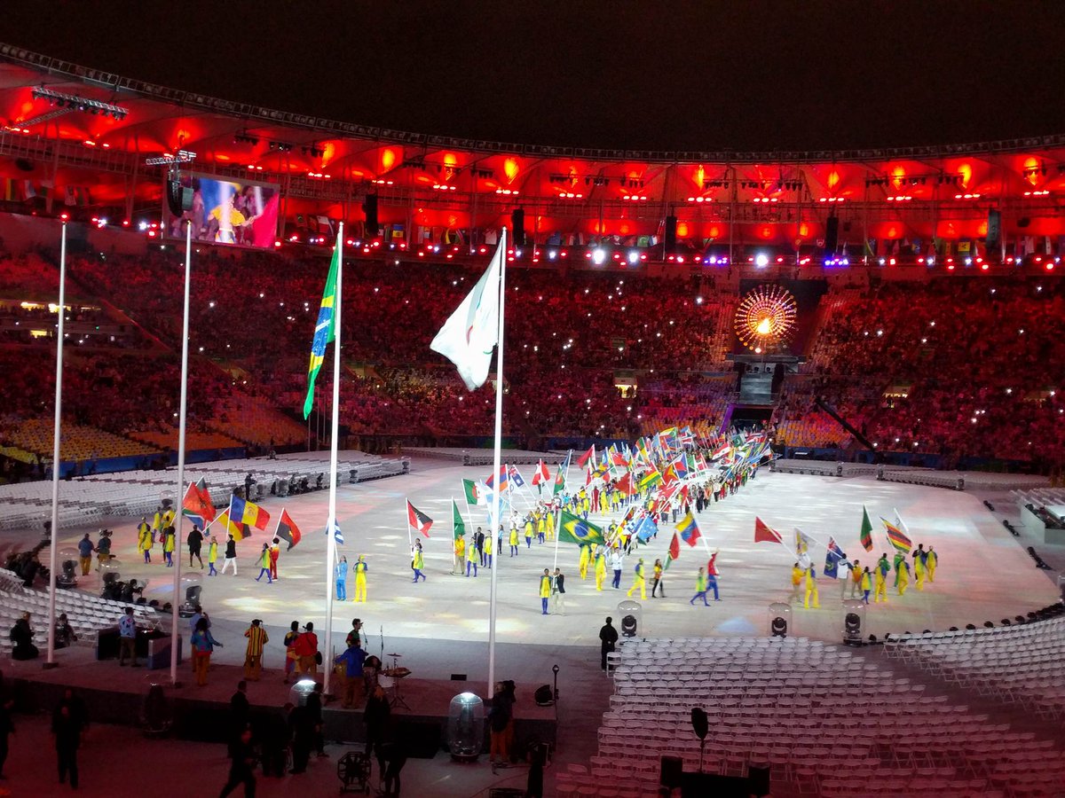 _JugadorNro12's tweet photo. Objetivo: ir al Maracana el 4 de noviembre

Obstáculo: mi billetera https://t.co/OxieK6pajj