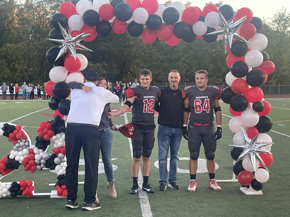 JeffHadleyEdD's tweet photo. Congratulations seniors!! I’m sorry I can’t include a picture of all 47 seniors that we celebrated tonight! @keeradwulit @KRemenskyASD @bigguess87 @AvonworthA @AP_the_AD https://t.co/cu5qgsTYL5