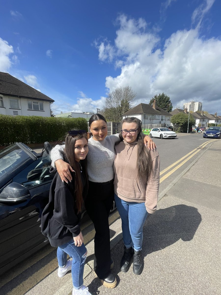 the biggest happy birthday to one off my absolute favourite people! Thank you for everything you’ve done and continue to do for me I’m so proud off you and everything you’ve achieved and are continuing to achieve keep smashing life love you <a href="/ShonaBM/">Shona McGarty</a>