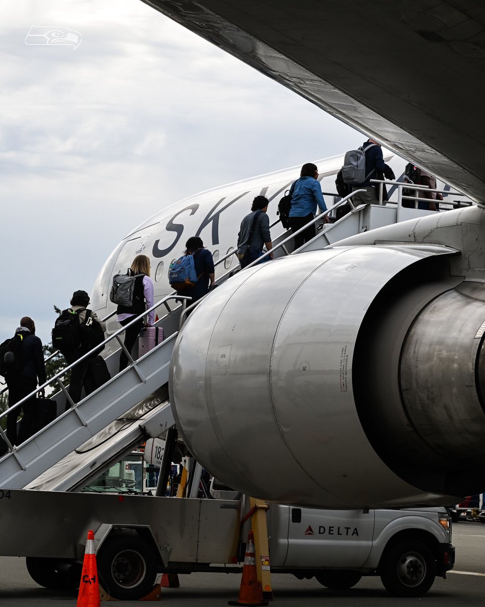 Week 6 on deck.

#GoHawks x <a href="/Delta/">Delta</a>