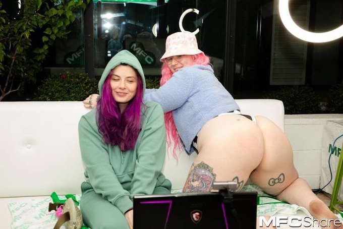 MsGrumpyCunt’s pics and videos