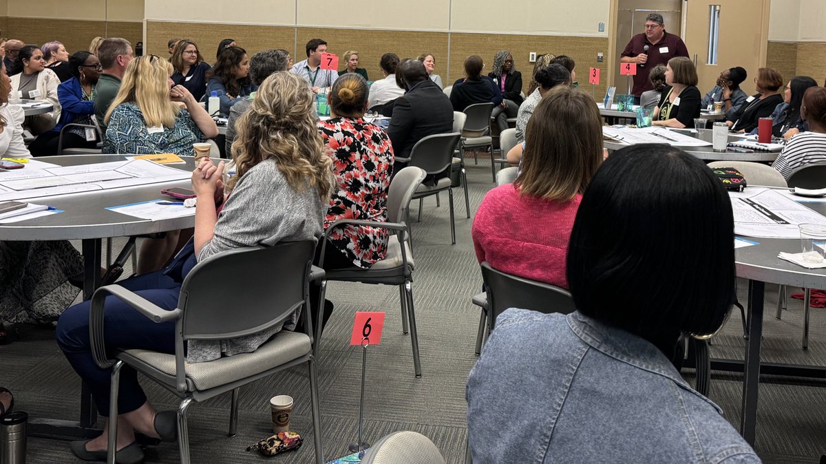 Fantastic Superintendent’s Roundtable event today to network with nearly 120 parents, teachers, staff, and community members from the Western Area. 🎉 We explored what's worth celebrating and identified areas of growth to elevate us to the next level of national excellence.