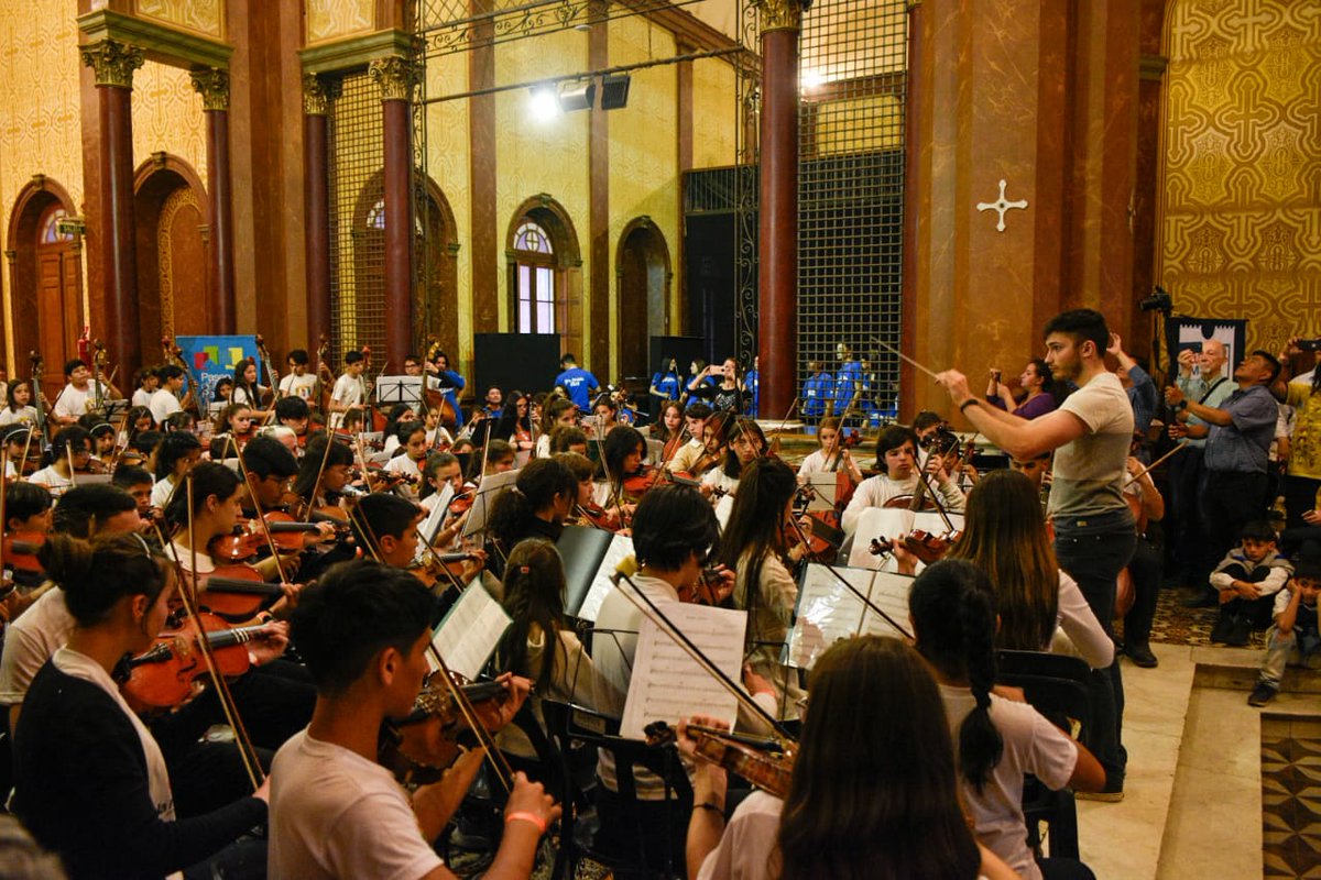 🎶Encuentro Internacional de Orquestas Infantiles y Juveniles.
Festival Sinfónico Córdoba Mediterránea 2023”
#Viernes <a href="/PaseoBuenPastor/">PaseodelBuenPastor</a>
se presentaron: La orquesta mediterránea de Córdoba-Argentina y  la orquesta de Santa Ana de Velasco de Chiquitos, Bolivia.