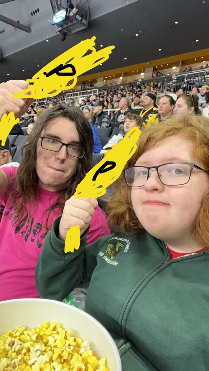 PeriDonnell's tweet image. At opening night for the providence Bruins. They ran out of rally towels so made my own