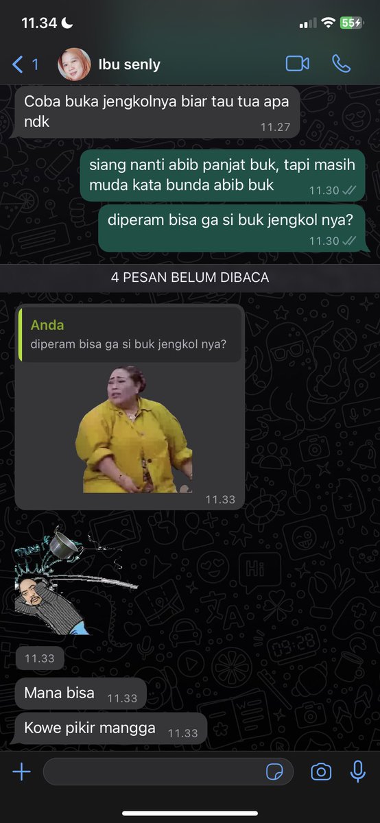 Galaxyicness's tweet photo. "kowe pikir mangga" 🤣 ya maap bu ra ngerti @saucetartarr https://t.co/JeCFX31F48