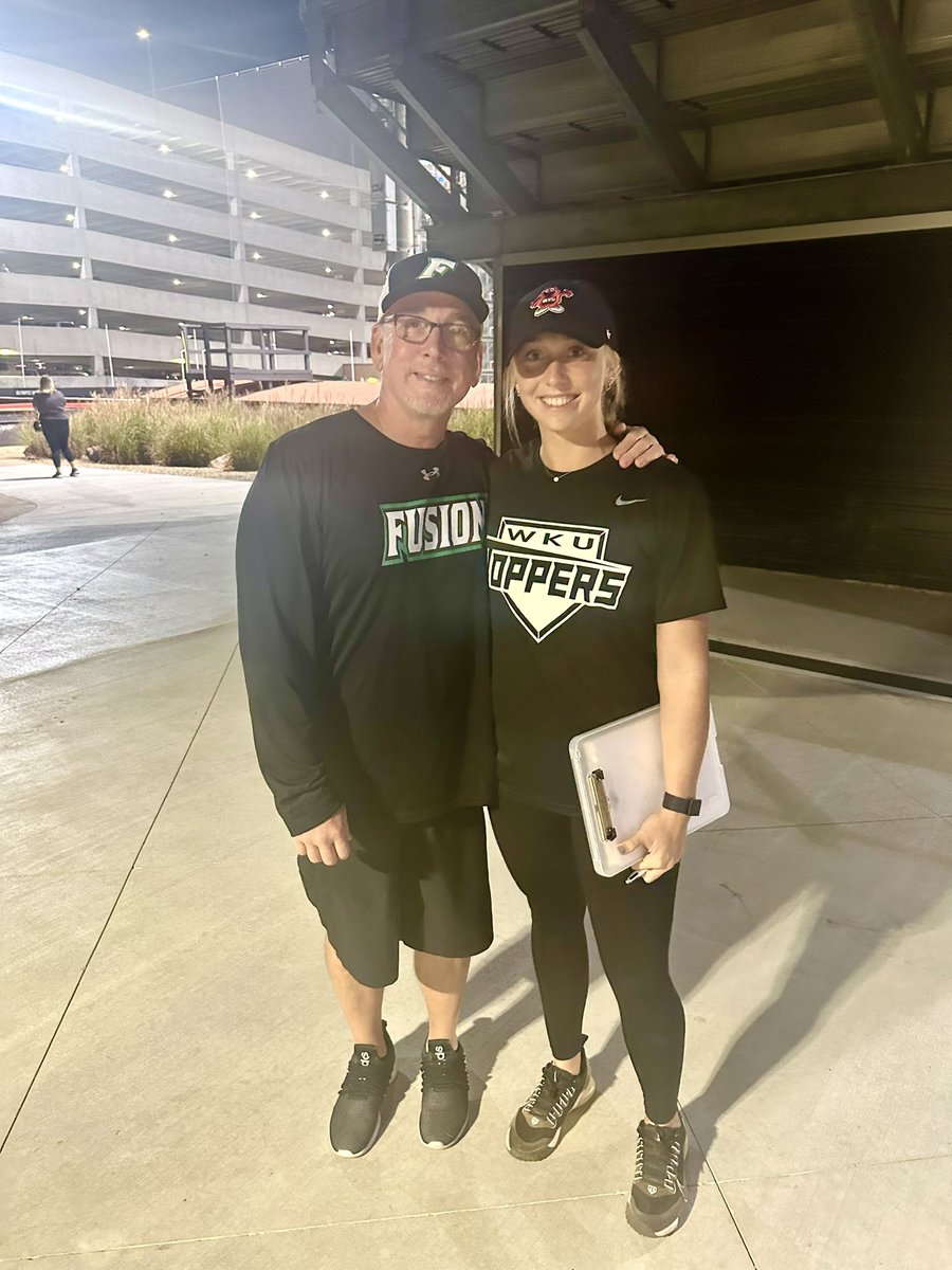 ryandgreenwood's tweet image. Proud of you Coach @CarmynGreenwood! It was really exciting to get to watch my daughter coach her first college game for @WKUSoftball. Looked like a natural and good fit! #GoToppers