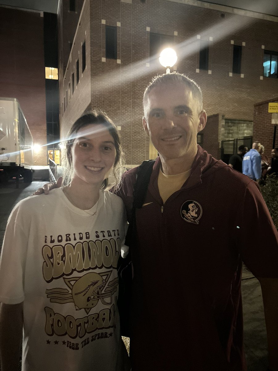 h8s_da_u's tweet photo. Thanks @Coach_Norvell You made my daughterβs night! #futurenole https://t.co/GwTYzixtDm