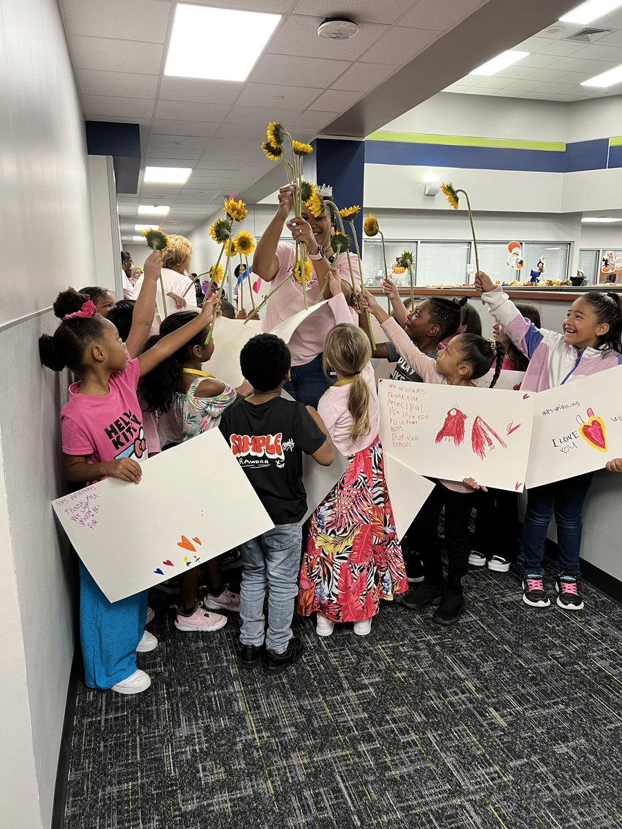 Happy Principals Month to our leader @Barwill71 ! <a href="/duryeaschool/">Duryea Elementary</a>