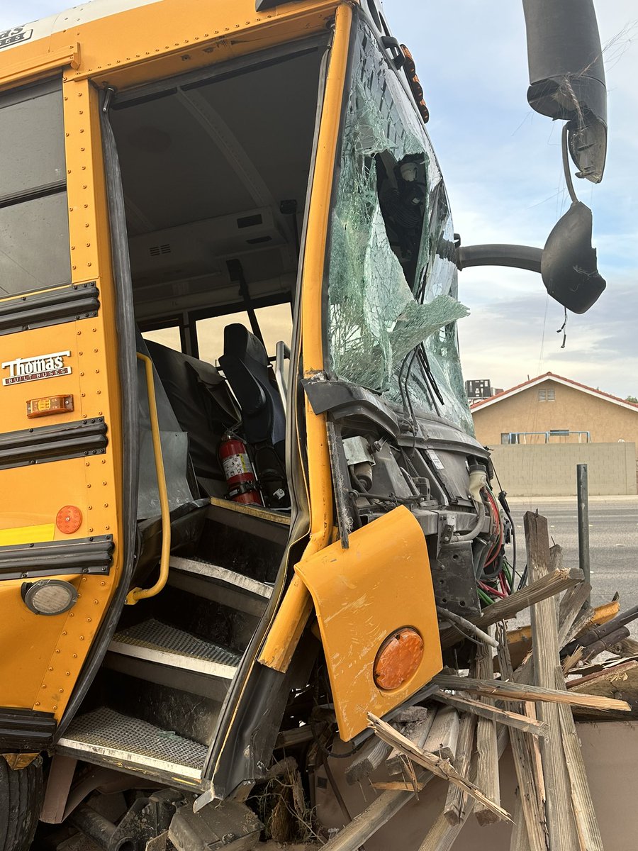 SashaLoftis's tweet photo. NOW: A CCSD bus crashed in the far east valley today- after officials say the driver had a medical episode. 

We spoke with the man who’s fence was hit- he said other drivers in the area helped get the 20 kids off. District officials tell us they are all okay. @8NewsNow https://t.co/m9Eo1yLiQt