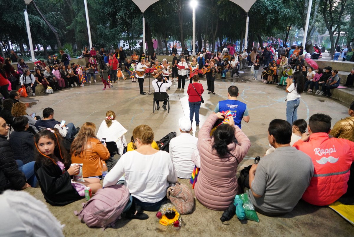 mauriciotabe's tweet photo. El Festival Nuestras Tradiciones le dio vida al Parque Salesiano con toda la música y talento de nuestras vecinos y vecinos.

¡Qué gran celebración! 
👏🏻👏🏻👏🏻 https://t.co/tEn0g1dlIv