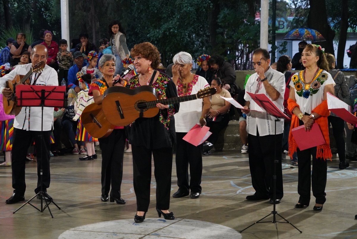 mauriciotabe's tweet photo. El Festival Nuestras Tradiciones le dio vida al Parque Salesiano con toda la música y talento de nuestras vecinos y vecinos.

¡Qué gran celebración! 
👏🏻👏🏻👏🏻 https://t.co/tEn0g1dlIv