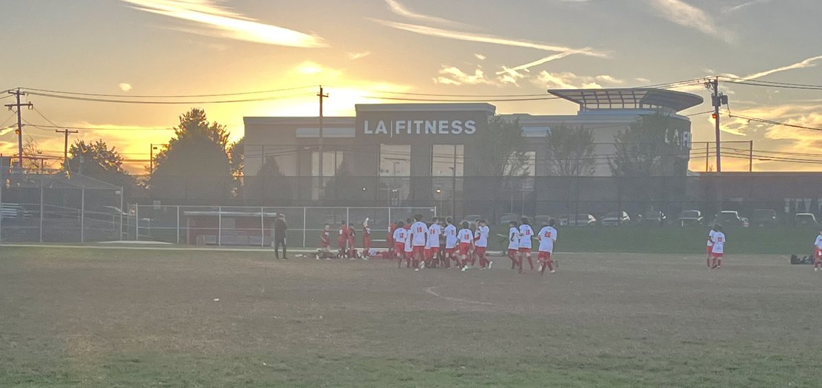 susan_adell's tweet photo. Congratulations 8th grade boys soccer team on your 5-0 win vs. Wheatley! ❤️ #mineolaproud https://t.co/bqj9dYoNnD