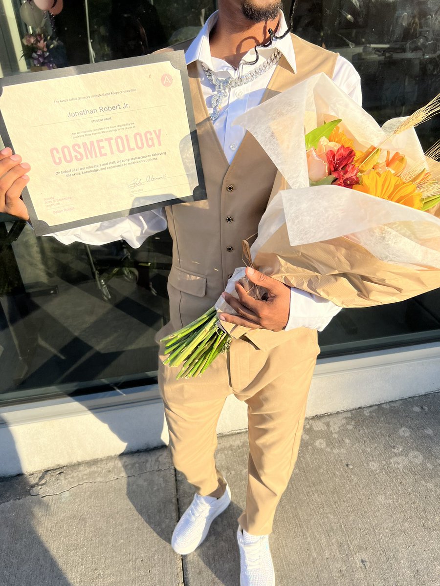 _ayejune's tweet photo. 1500 hours later🥳 https://t.co/3OJh7vvFa8