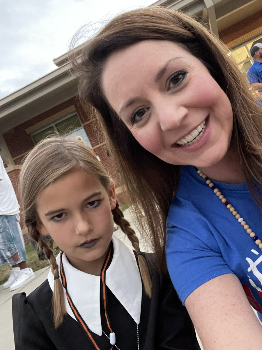 Molly_Capps's tweet photo. McDeeds 5th Annual Monster Mash Bash was a huge hit! The best part- seeing all of our middle schoolers. They came HOME. McDeeds was the place to be tonight❤️💗❤️ My heart is full. #McDeedsFamily #OnceABull #AlwaysABull https://t.co/ivvpljgHRq