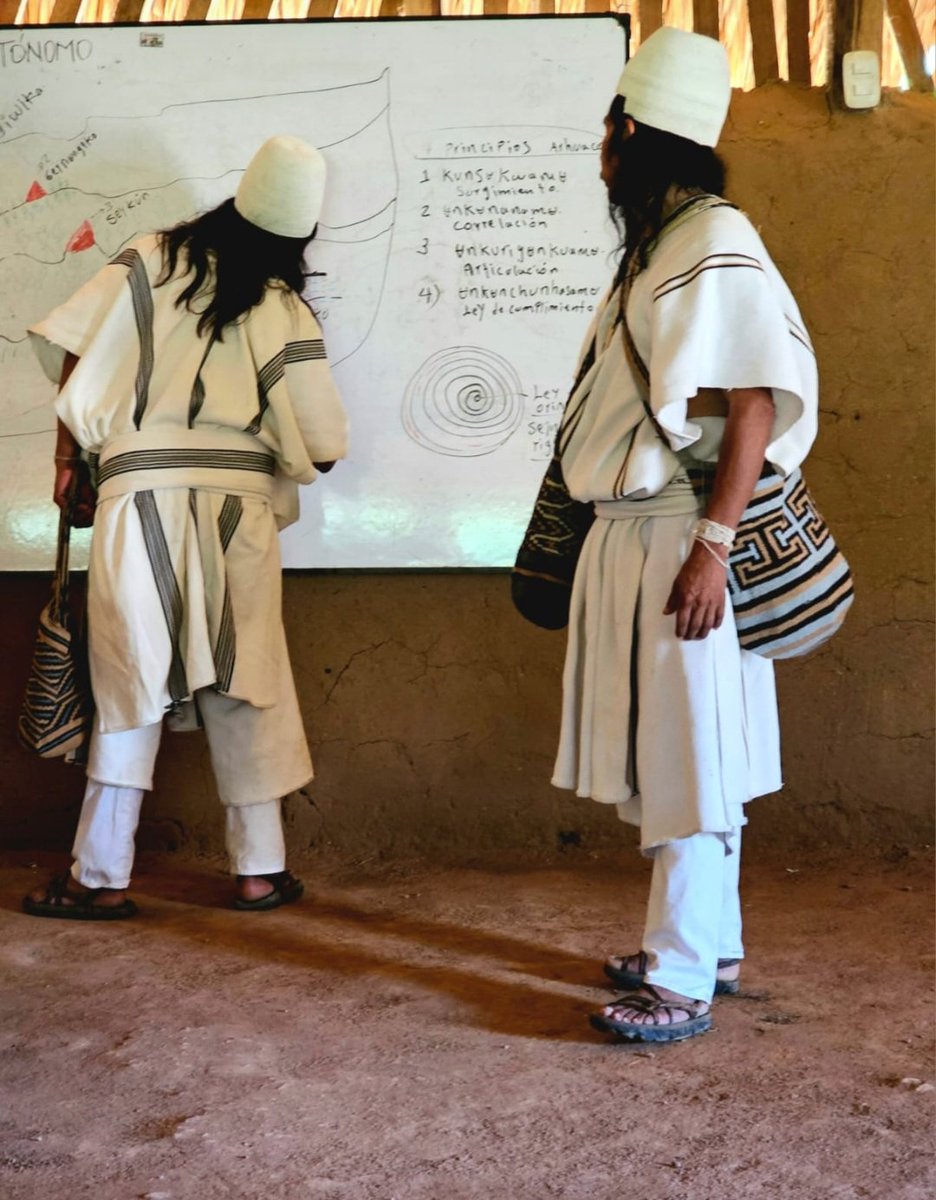 ONUHumanRights's tweet image. El Protocolo Autónomo –mandato- del pueblo #Wintukwa #Arhuaco, de la Sierra 
Nevada de Santa Marta, es un instrumento de gobierno propio
para establecer el entendimiento con terceros y propios, en el territorio
Niwi Úmuke, ancestral y sagrado. Trabajamos en su diseño #Jimain