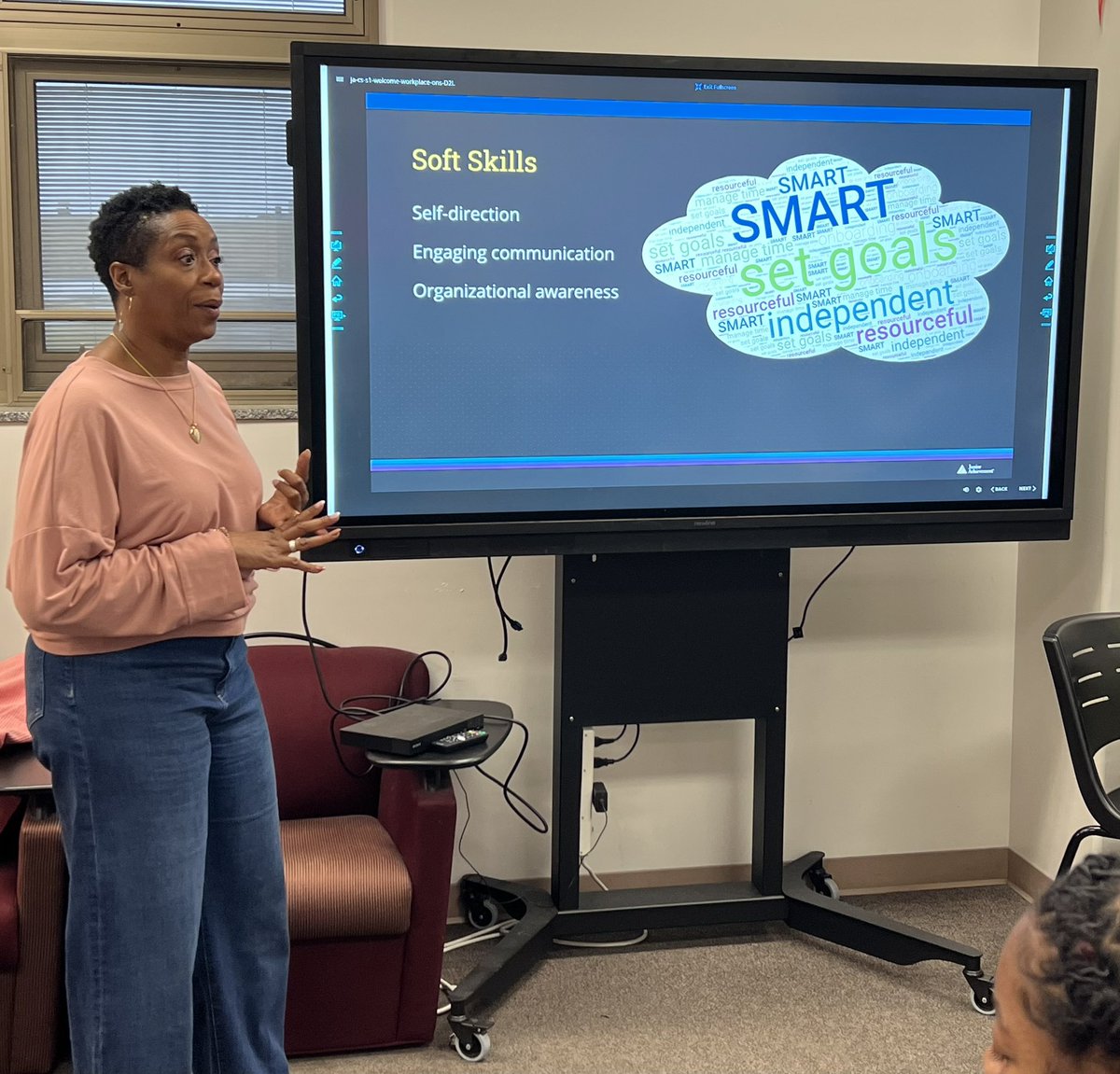 Thank you Joy Decker  from Manufacturing Technology, Inc. for coming in and speaking Friday morning  to <a href="/SBJohnAdamsHigh/">John Adams HS</a> business students.  <a href="/MzJoyD50/">Joy Decker</a> is a volunteer for Junior Achievement <a href="/JAofNorthernIN/">Junior Achievement</a>