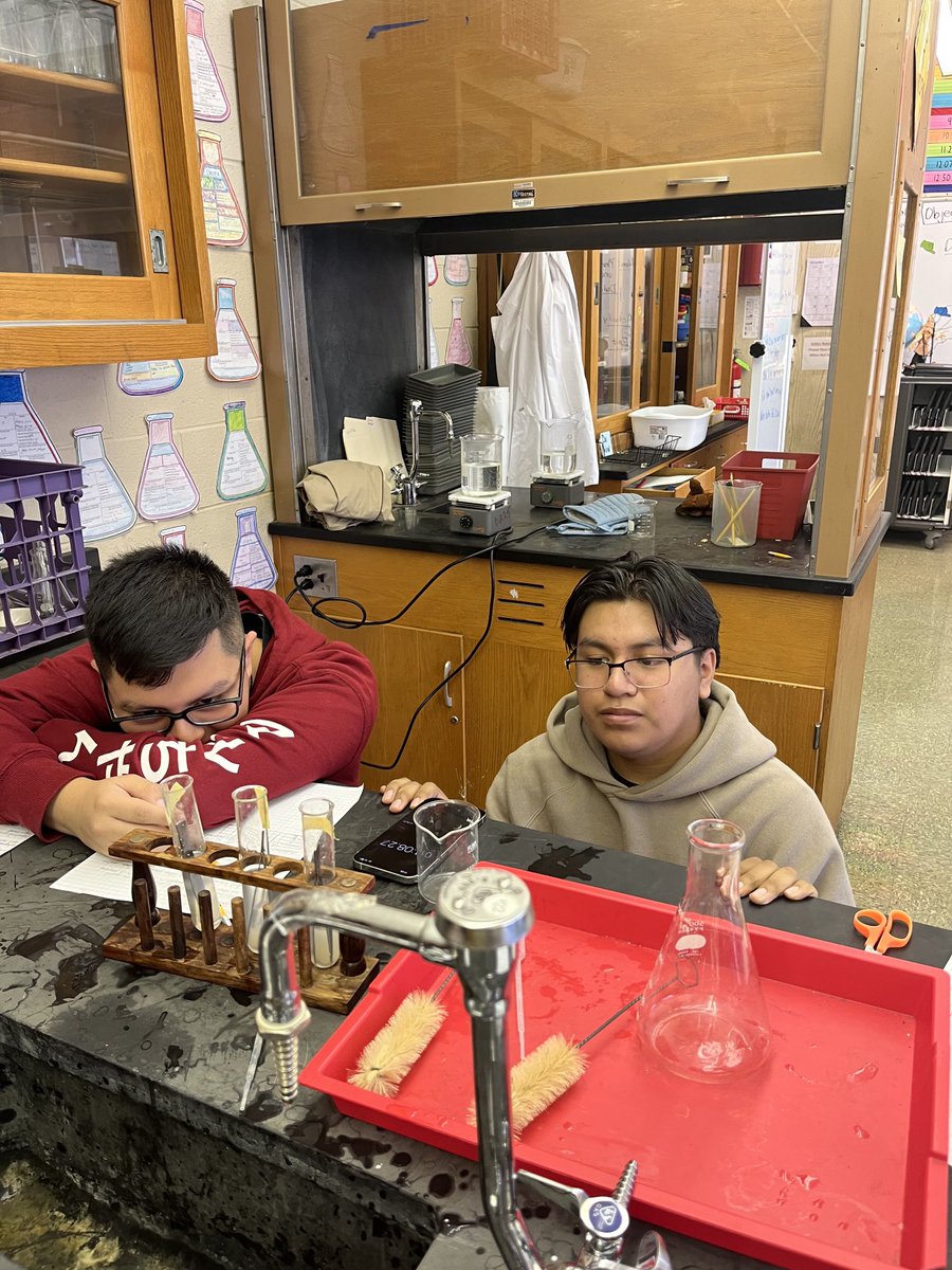 Mrs. Dunn tweet media