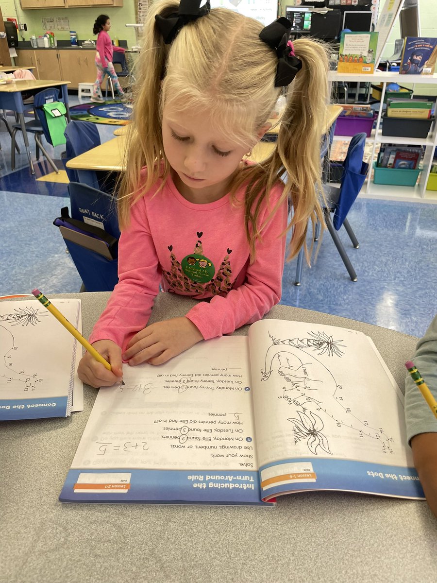 A peak 👀 inside Math Workshop lately! <a href="/MahwahGW/">George Washington School, Mahwah NJ</a> #GWBelieve #MahwahConnects