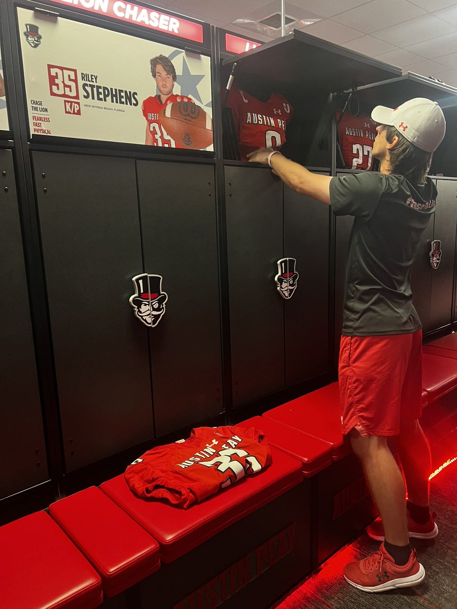 Austin Peay Football Equipment tweet media