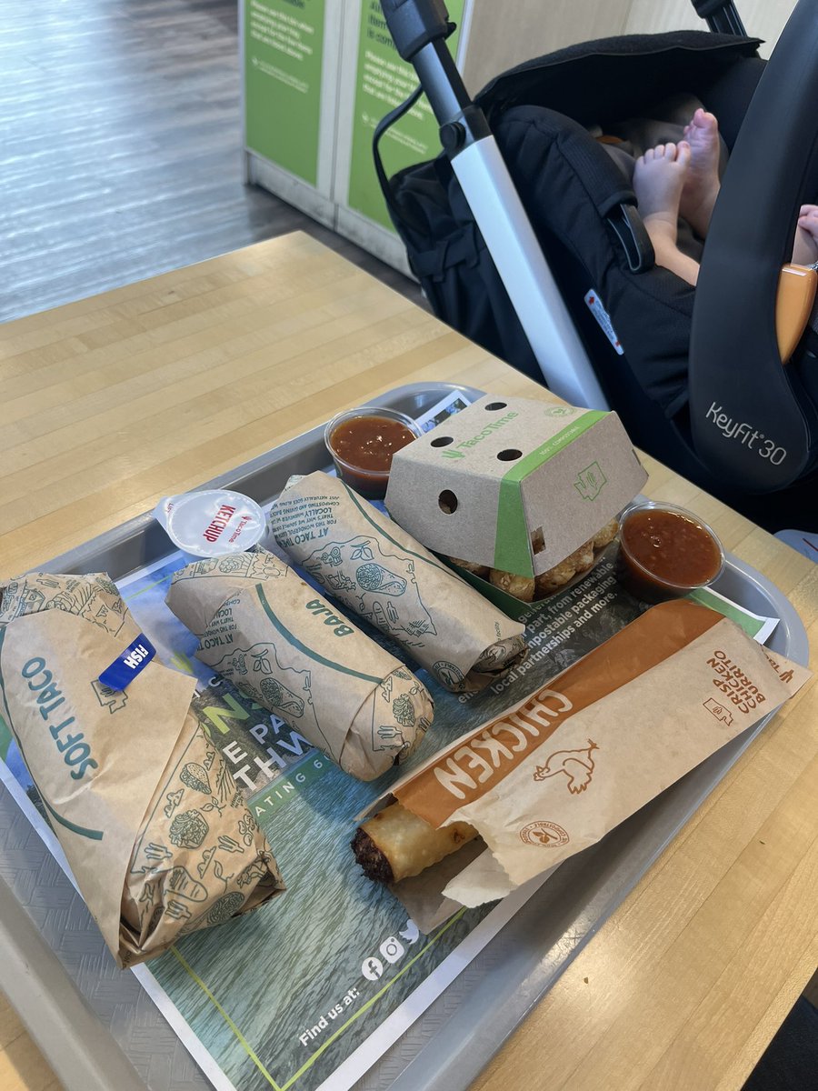 Randay206's tweet photo. Ok team - hit @TacoTimeNW #7️⃣8️⃣ of 7️⃣9️⃣ today in Port Orchard! Great crew, and it was popping off at lunch 🌮 Also, baby’s first time inside a Taco Time (medium tater fries for scale)🌵 👶🏻 One official visit left in the quest! Clearly there will be @talkintacotime shenanigans! https://t.co/y5K54ml0YI